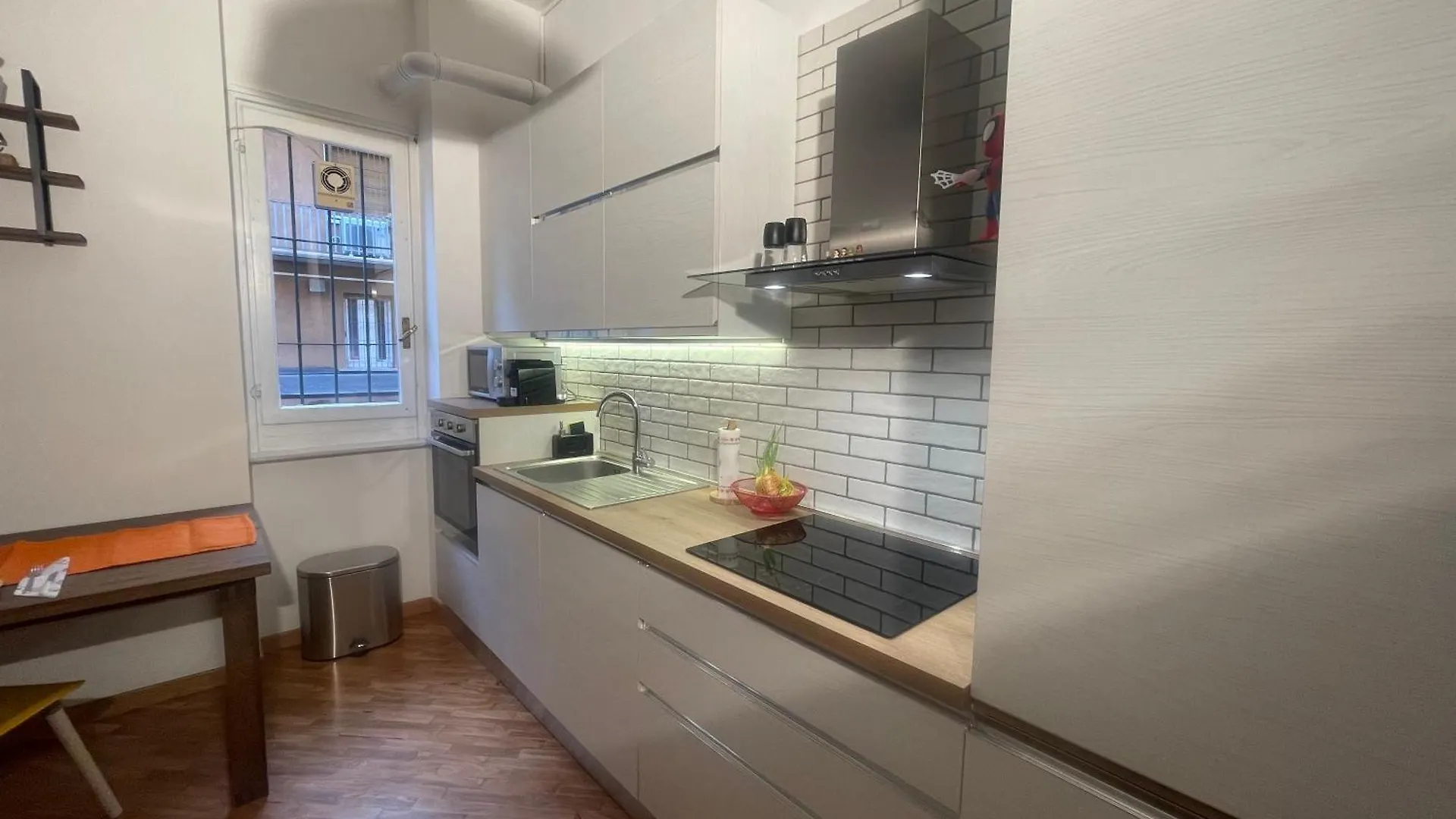 Urban Chic In Niguarda- 10 Minutes To Mm3 Apartman Milánó